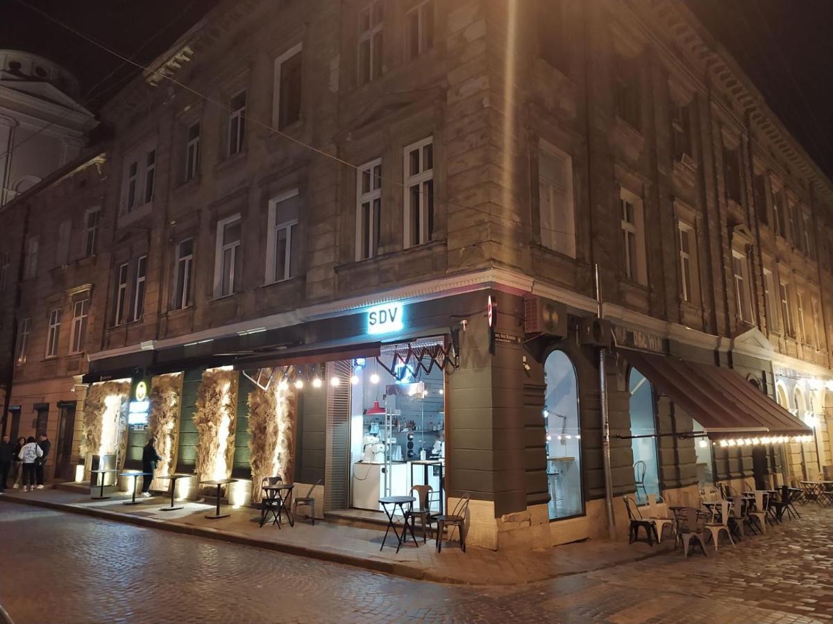Apartment In The Centre Of Lviv Eksteriør billede