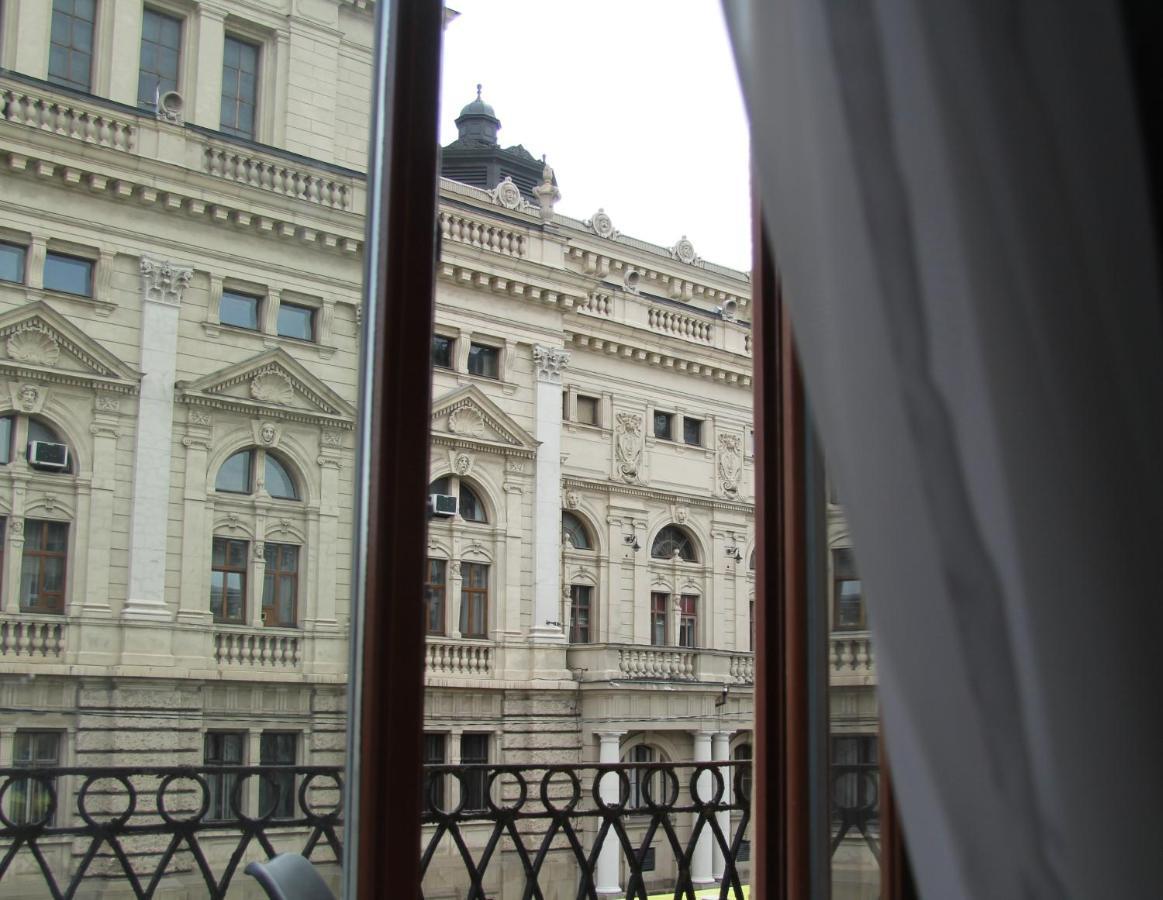 Apartment In The Centre Of Lviv Eksteriør billede
